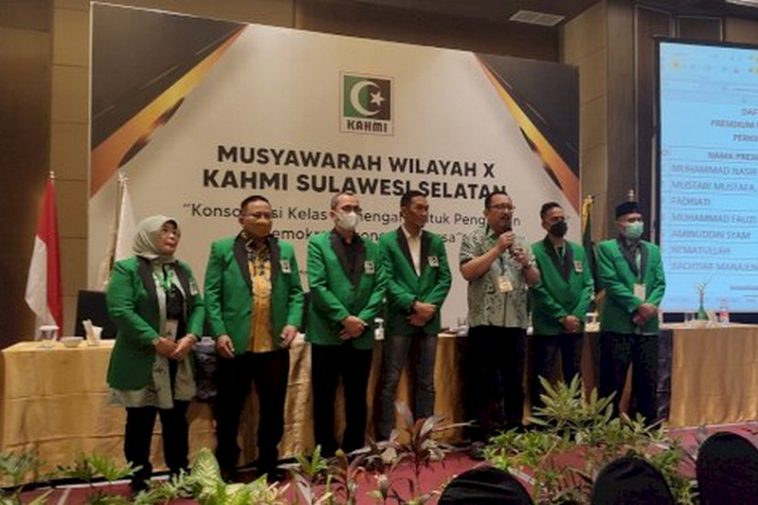 Ketujuh Presidium MW KAHMI Sulsel terpilih periode 2022-2027 di sela-sela Muswil X di Kota Makassar, Sabtu (15/1/2022). Foto Abatanews.com