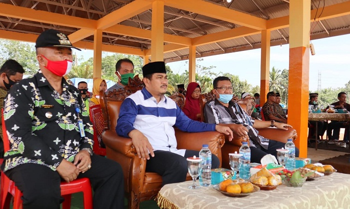 Bupati Bungo, Mashuri (peci hitam). Dokumentasi Pemkab Bungo