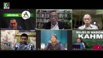 Tangkapan layar webinar "Ada Apa di Balik Invasi Rusia ke Ukraina?" yang digelar Lembaga Kajian Strategis MN KAHMI-Alimbas TV pada Selasa (8/3/2022). LMD MN KAHMI/Fatah Sidik