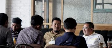 Presidium MW KAHMI Sulsel, Muhammad Fauzi (kanan), saat bersilaturahmi dengan pengurus MD KAHMI Luwu, Kamis (3/3/2022). Foto Belopainfo.id