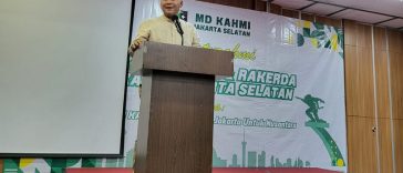 Ketua Umum MD KAHMI Jaksel, Ibrahim Malik Tanjung atau Budi Tanjung, memberikan sambutan dalam Rakerda KAHMI Jaksel, Jakarta, pada Rabu (5/4/2023). Dokumentasi MD KAHMI Jaksel