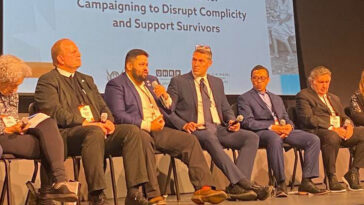 Direktur Jamaica Muslim Center New York, Shamsi Ali (kedua kanan), menjadi salah satu panelis dalam diskusi panel "Disrupting Uighur Genocide" di New York, Amerika Serikat, pada Kamis (18/4/2024) waktu setempat. Dokumentasi pribadi