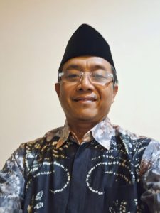 OLAHRAGA, POLITIK DAN KEDAULATAN  EVALUASI SIKAP INDONESIA ATAS TEKANAN IOC