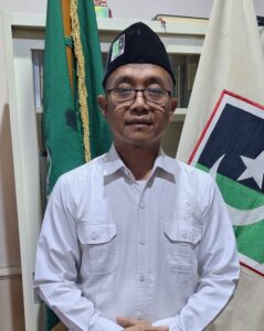 Golkar di Usia 61 Tahun:  Antara Warisan Orde Baru dan Tantangan Regenerasi Politik